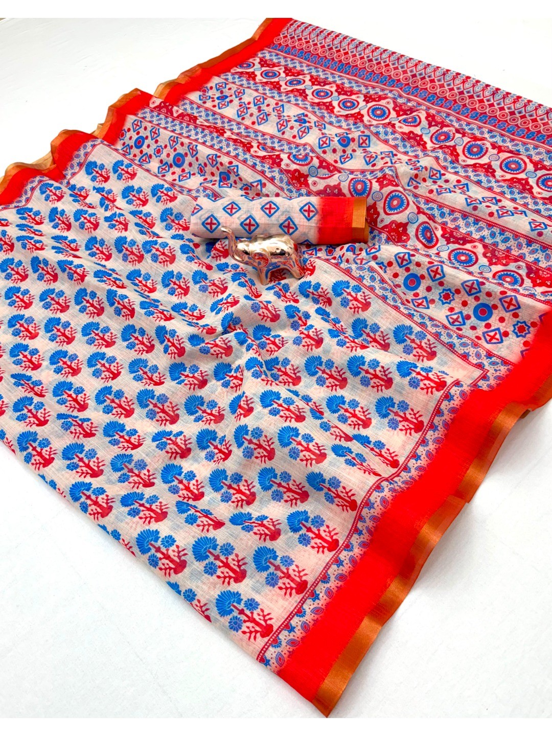 Peachmode Beige Soft Linen Saree - Lisa Linen - Image 3