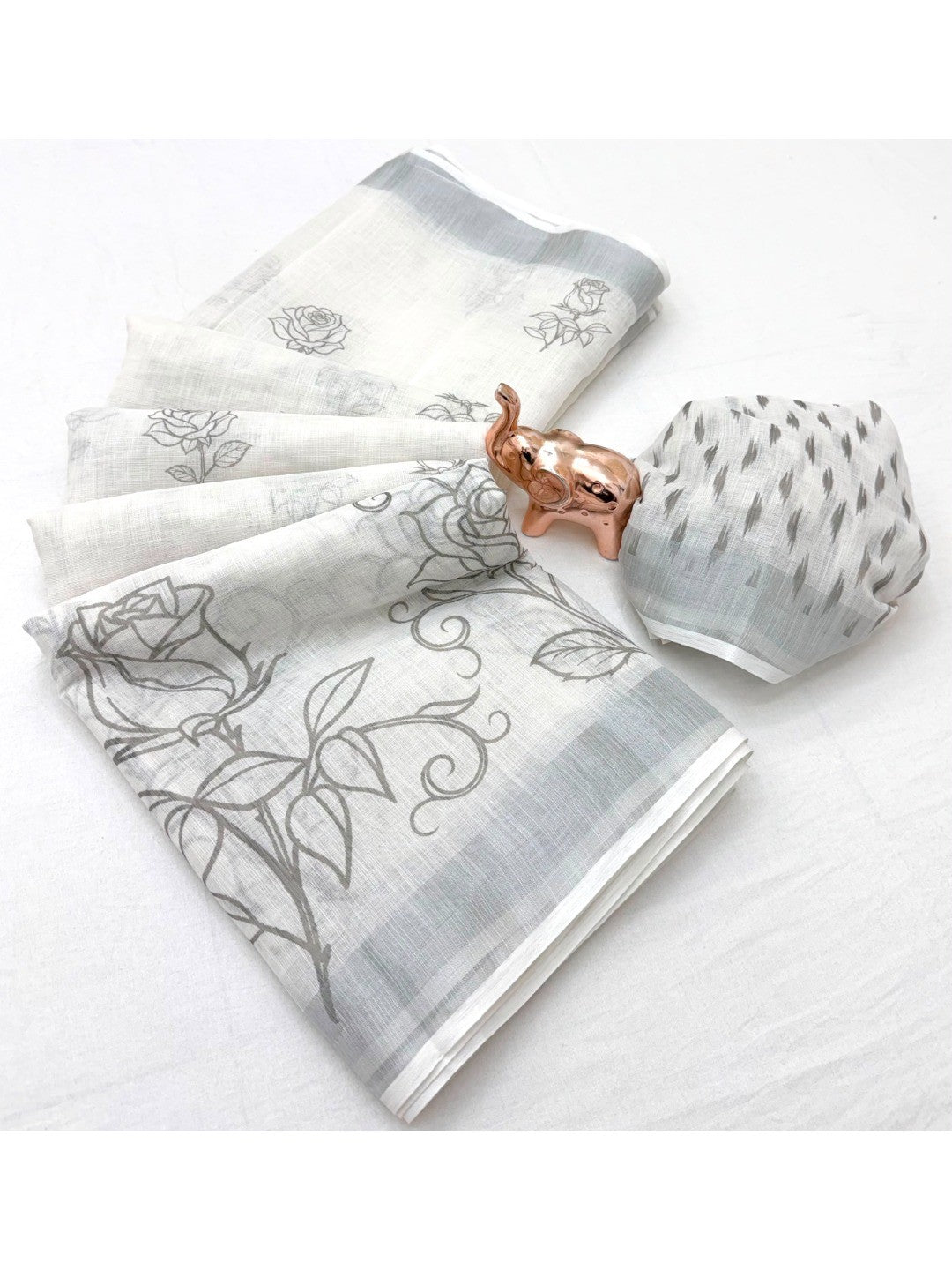 Peachmode Off White Soft Linen Saree - Lisa Linen - Image 5