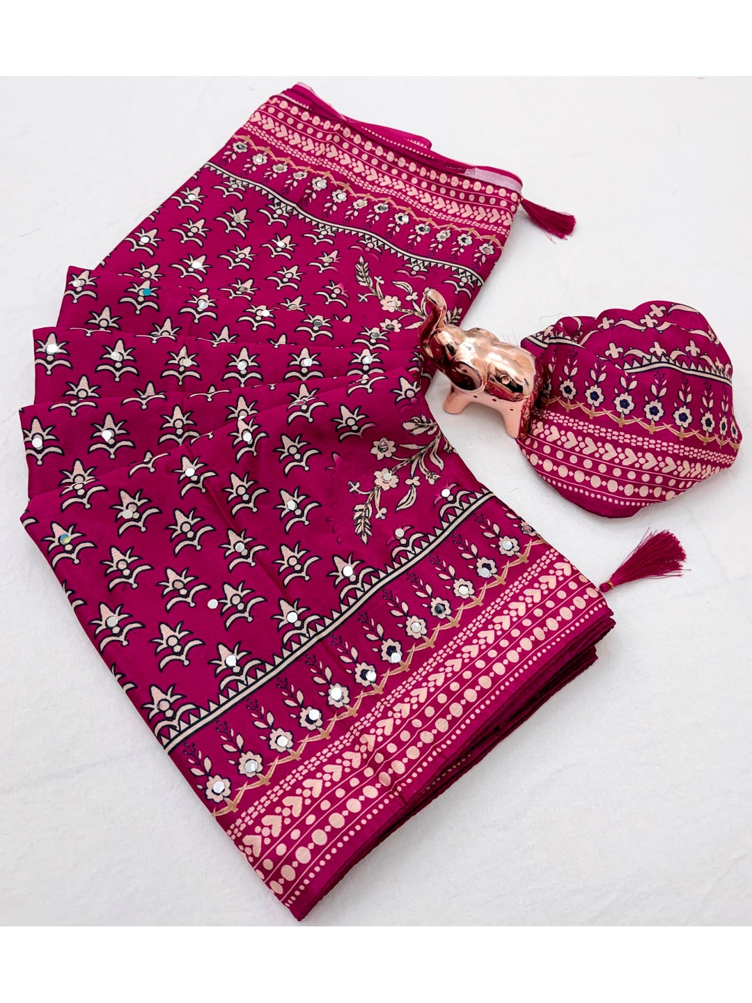 Peachmode Magenta Chinnon Silk Saree with Mirror Work - Image 2
