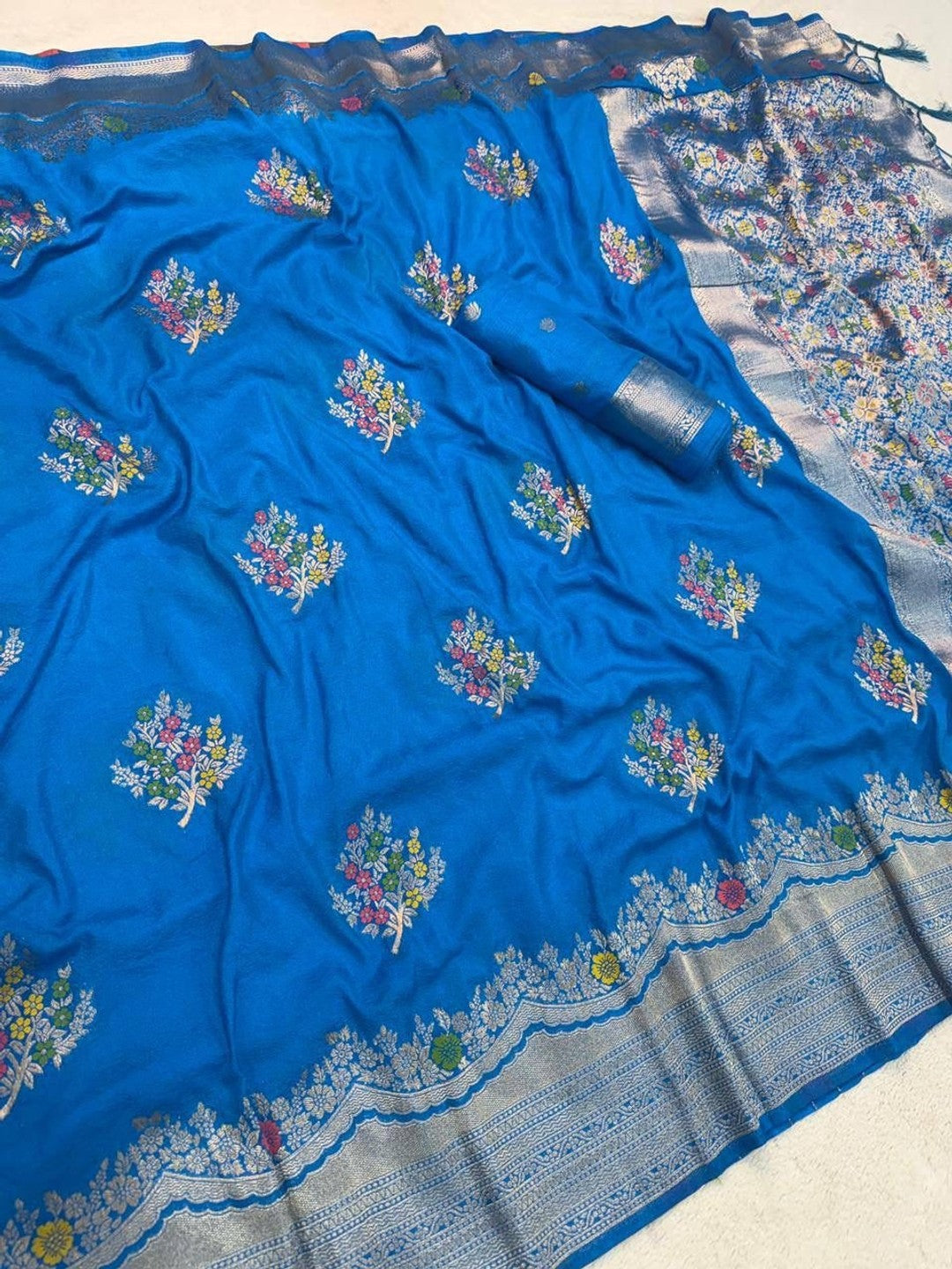 Peachmode Blue Khadi Crepe Georgette Woven Saree - Image 2