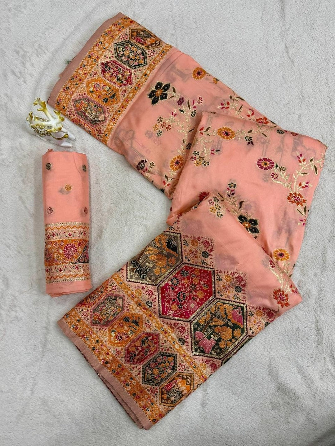 Peachmode Peach Rajwadi Pashmina Silk Woven Saree - Image 2