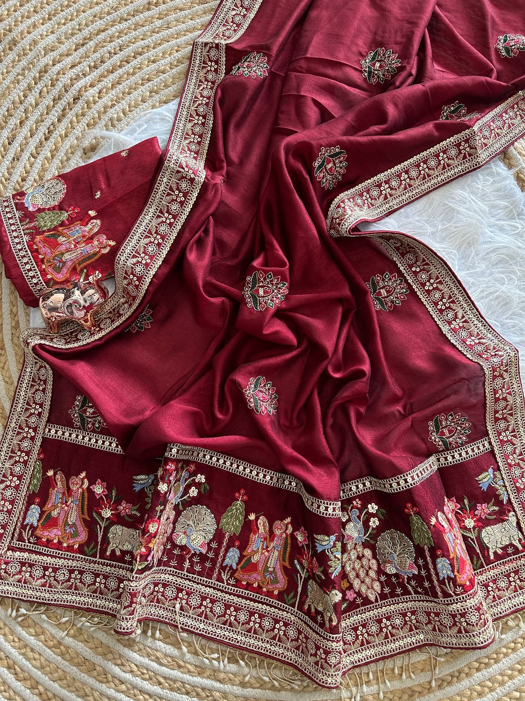 Peachmode Maroon Art Silk Saree - Image 5
