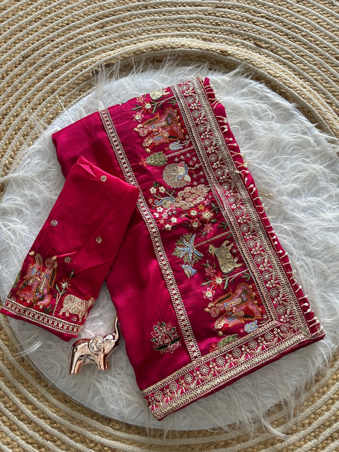 Peachmode Magenta Art Silk Saree - Image 2