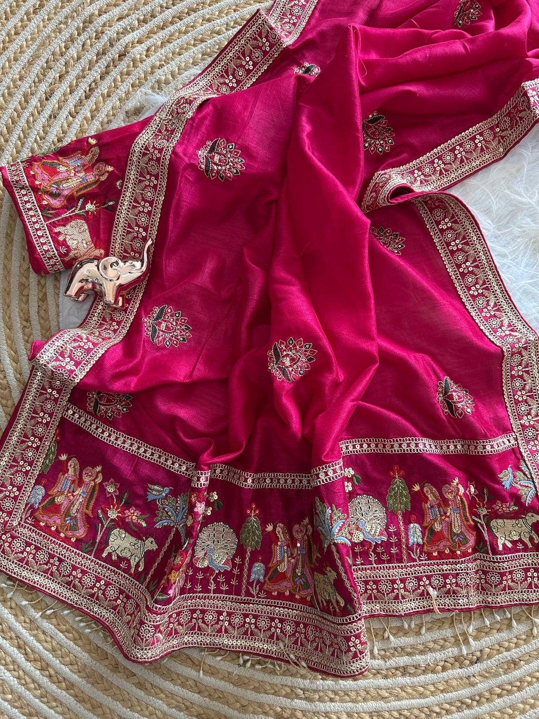 Peachmode Magenta Art Silk Saree - Image 5