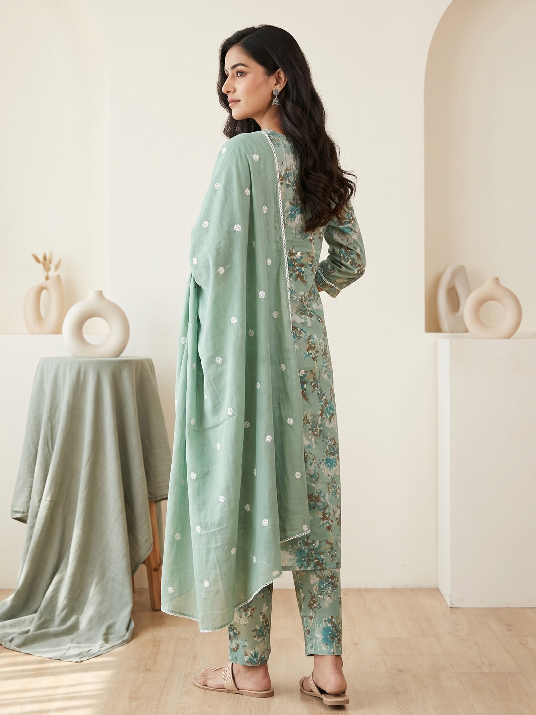 Green Cotton Floral Printed Salwar Suit Set - Image 4