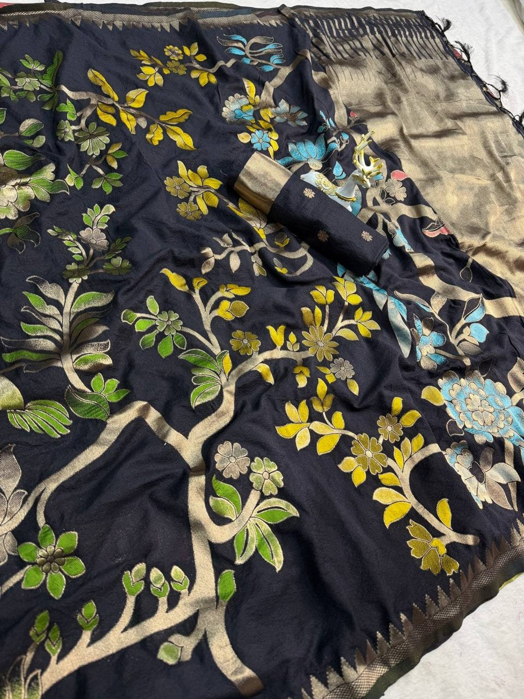 Peachmode Black Crepe Khadi Silk Bird Motif Saree - Image 5