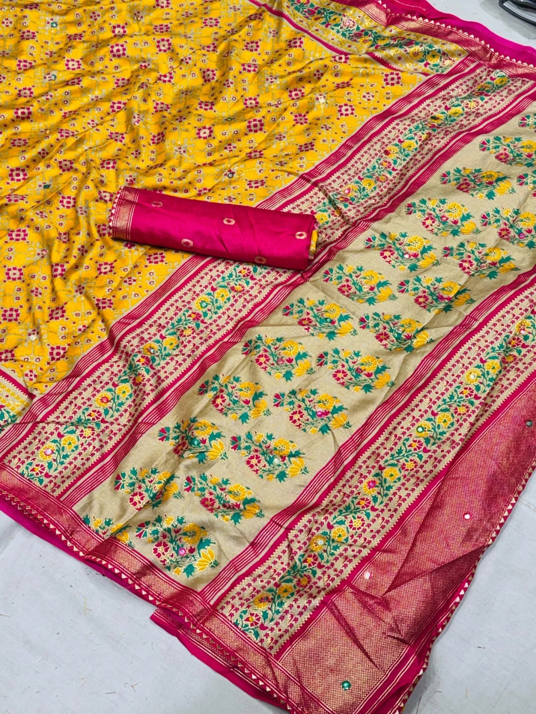 Peachmode Yellow Pashmina Silk Woven Saree - Image 4