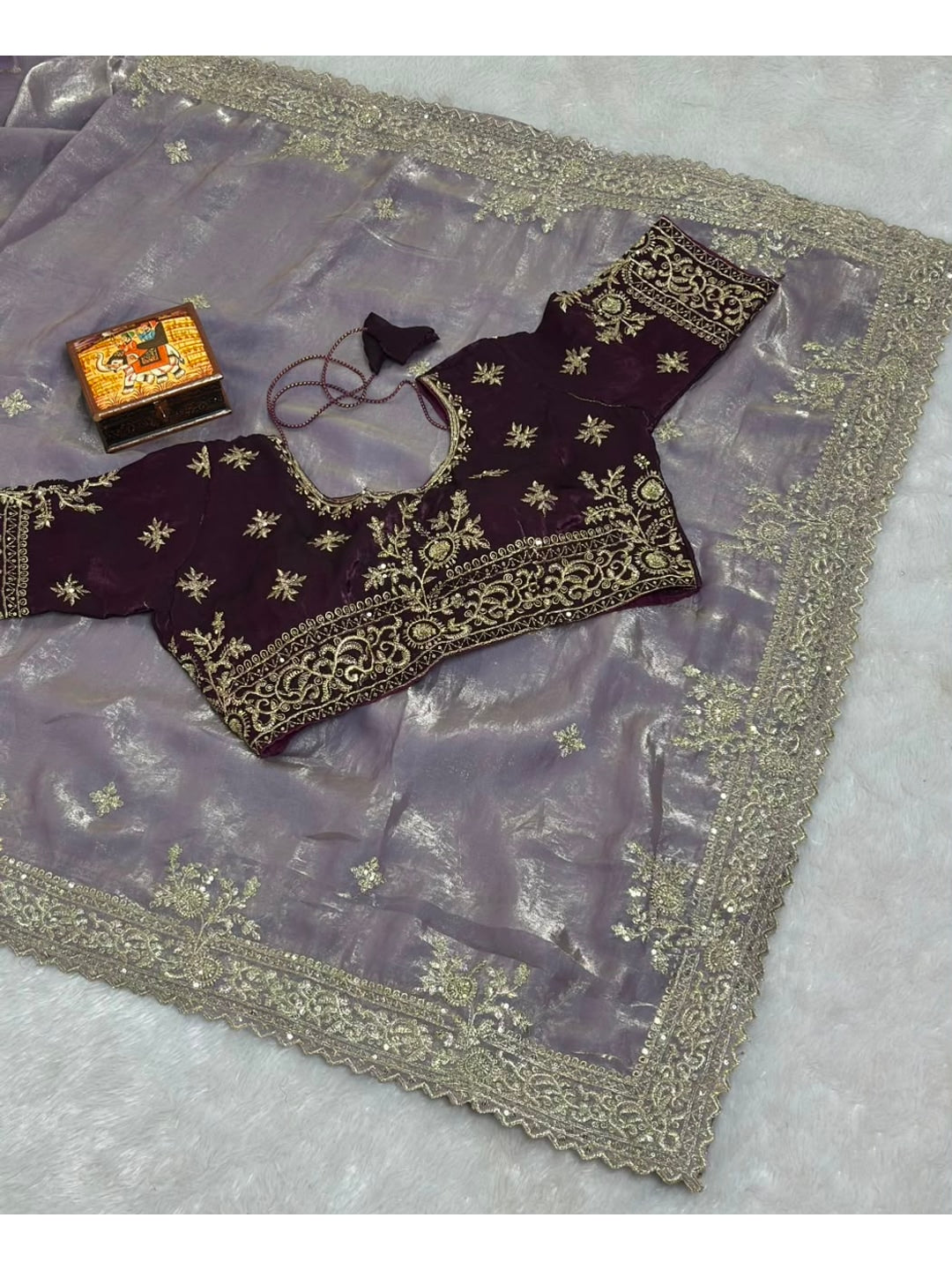 Peachmode Lavender Fandy Satin Saree with C-Pallu Embroidery and Cutwork Border - Image 5