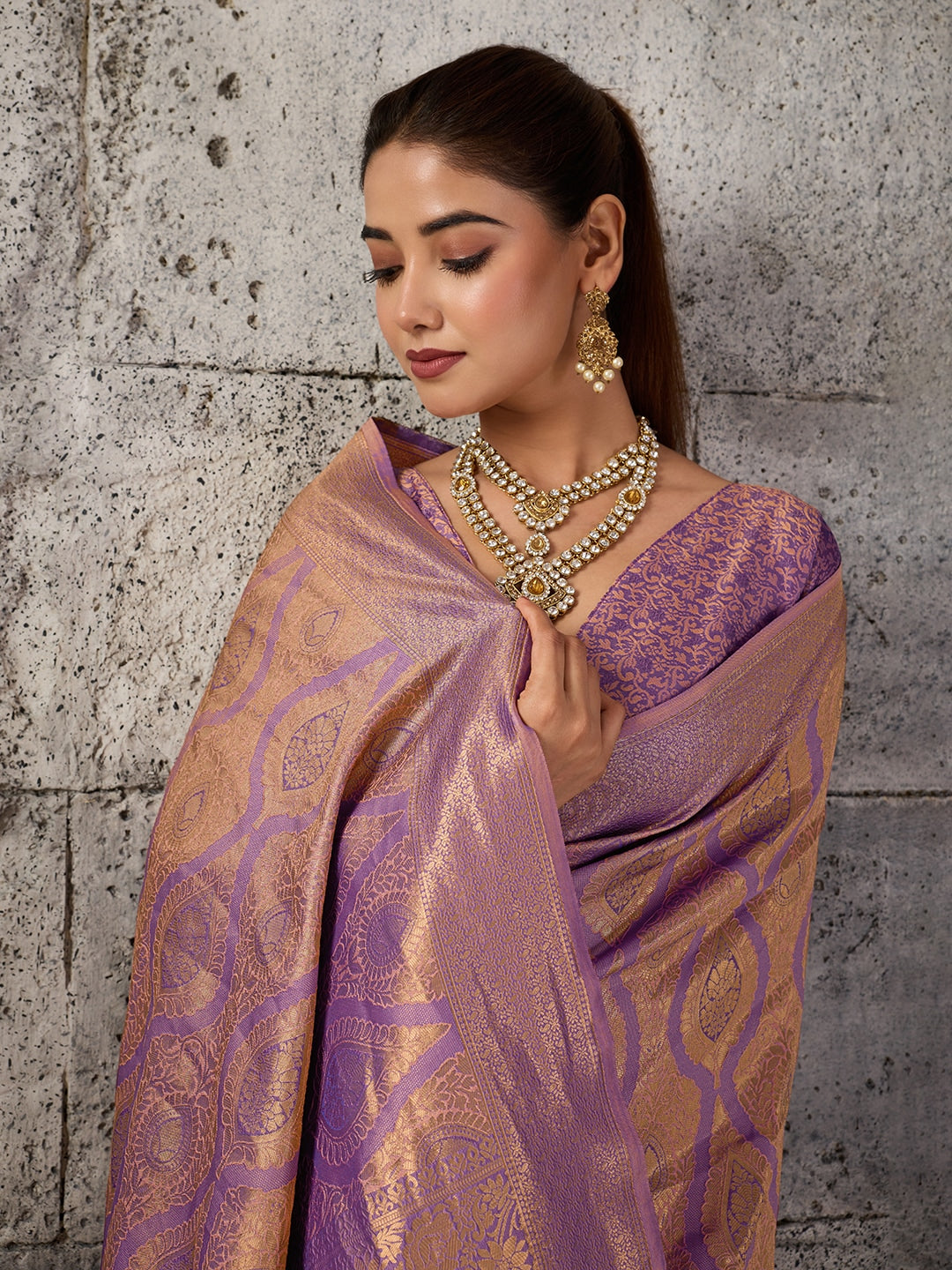 Peachmode Lavender Kanjivaram Silk Blend Saree - Image 5
