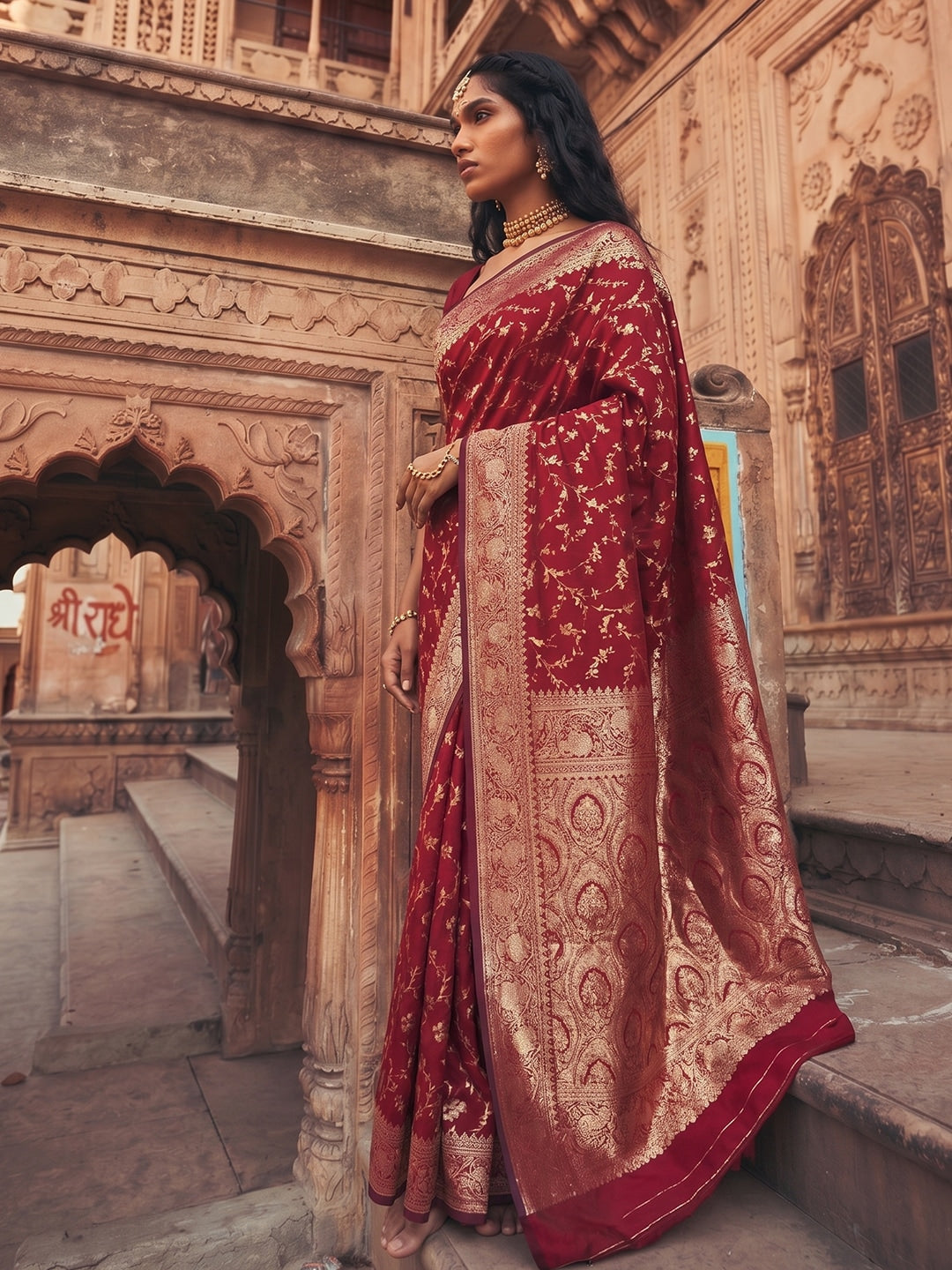 Peachmode Red Art Silk Woven Saree - Image 3