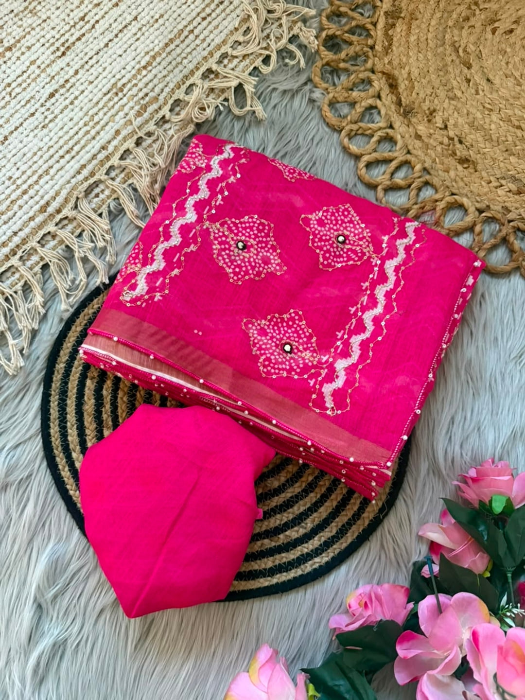 Peachmode Pink Simar Silk Digital Print Saree with Khatli Work - Image 3