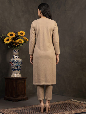 Elegant Beige Woolen Straight Kurti with Shrug for Cozy Winter Comfort - Image 2