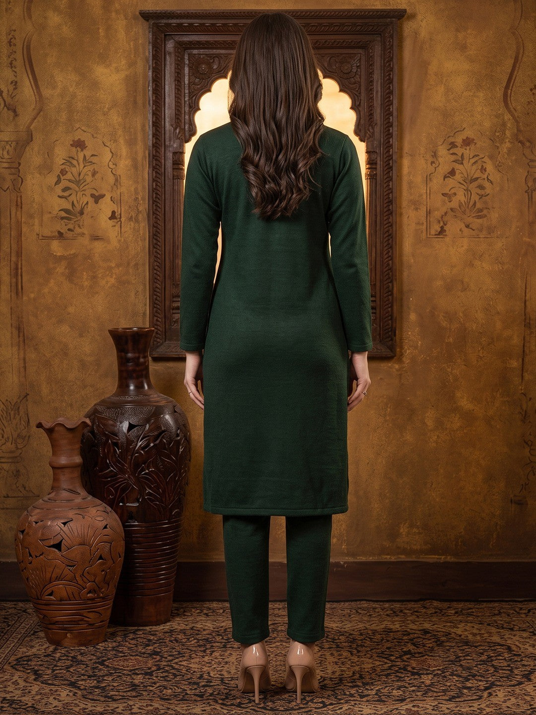 Elegant Bottle Green Woolen Straight Kurti for Cozy Winter Comfort - Image 2
