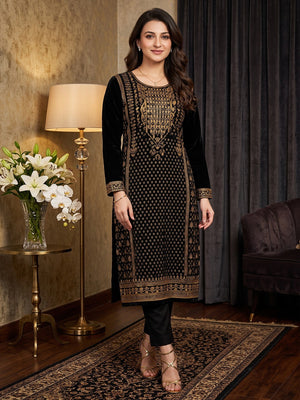 Elegant Black Woolen Straight Kurti for Cozy Winter Comfort - Image 1
