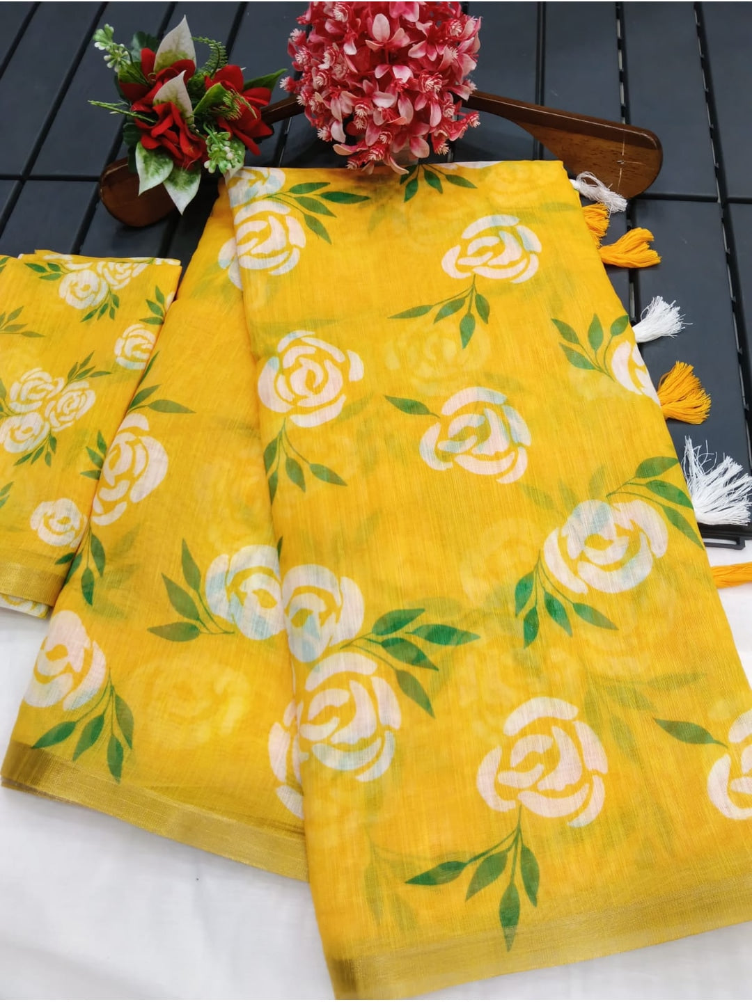 Peachmode Yellow Linen Cotton Saree with Floral Print - Image 5