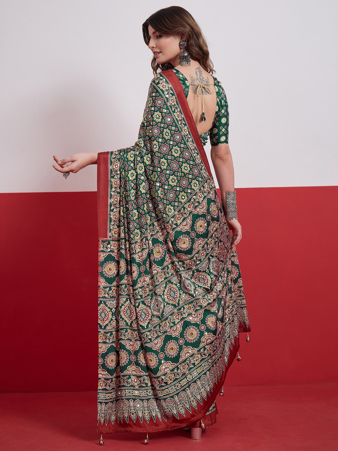 Peachmode Green Semi Modal Saree with Mirror Work - Image 3
