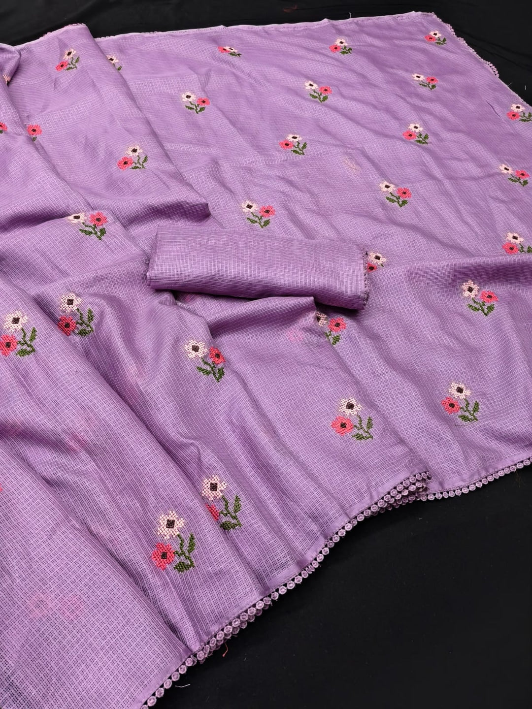 Peachmode Purple Kota Check Saree with Floral Embroidery - Image 3