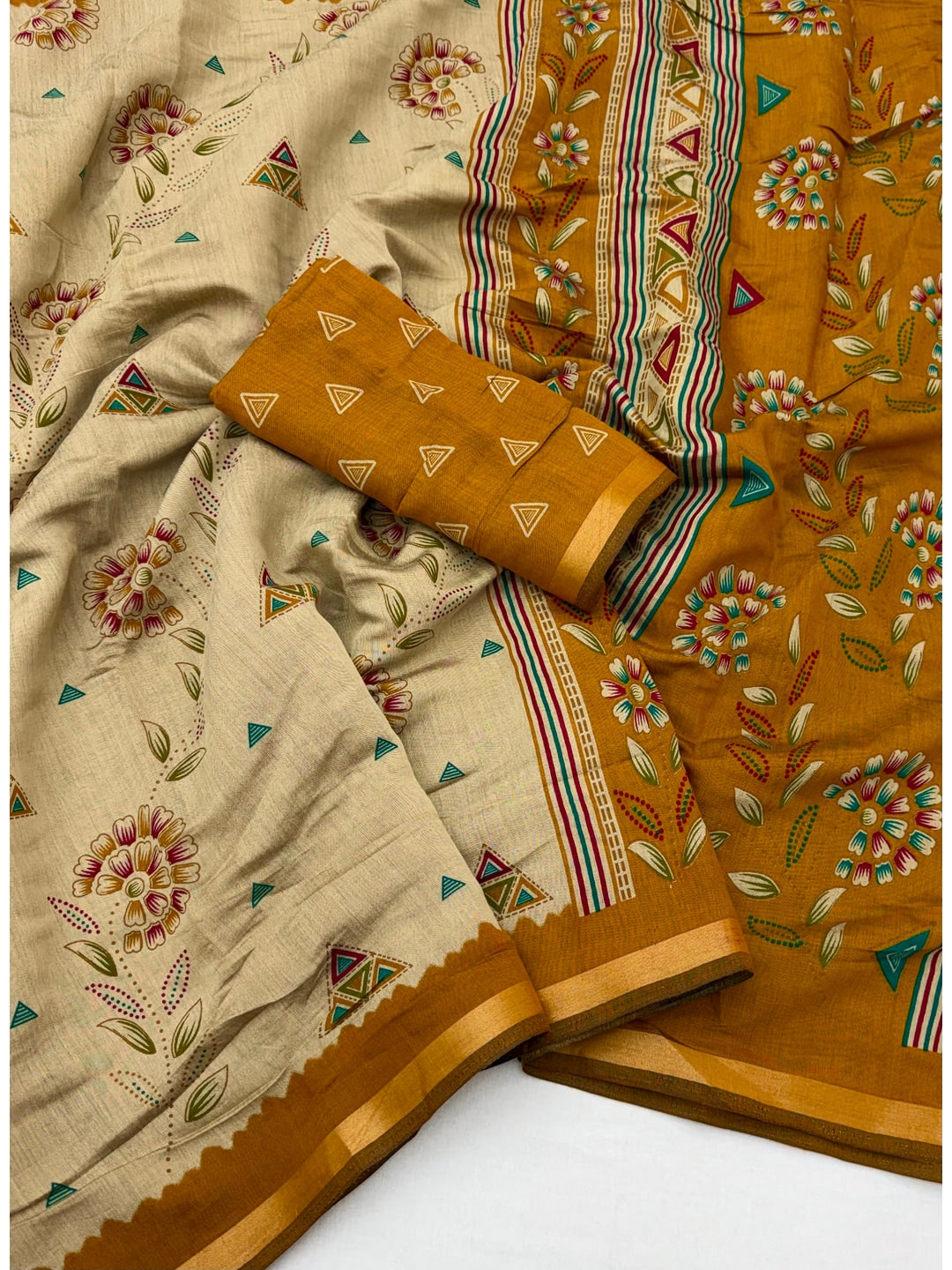 Peachmode Mustard Cotton Blend Floral Printed Saree - Image 3