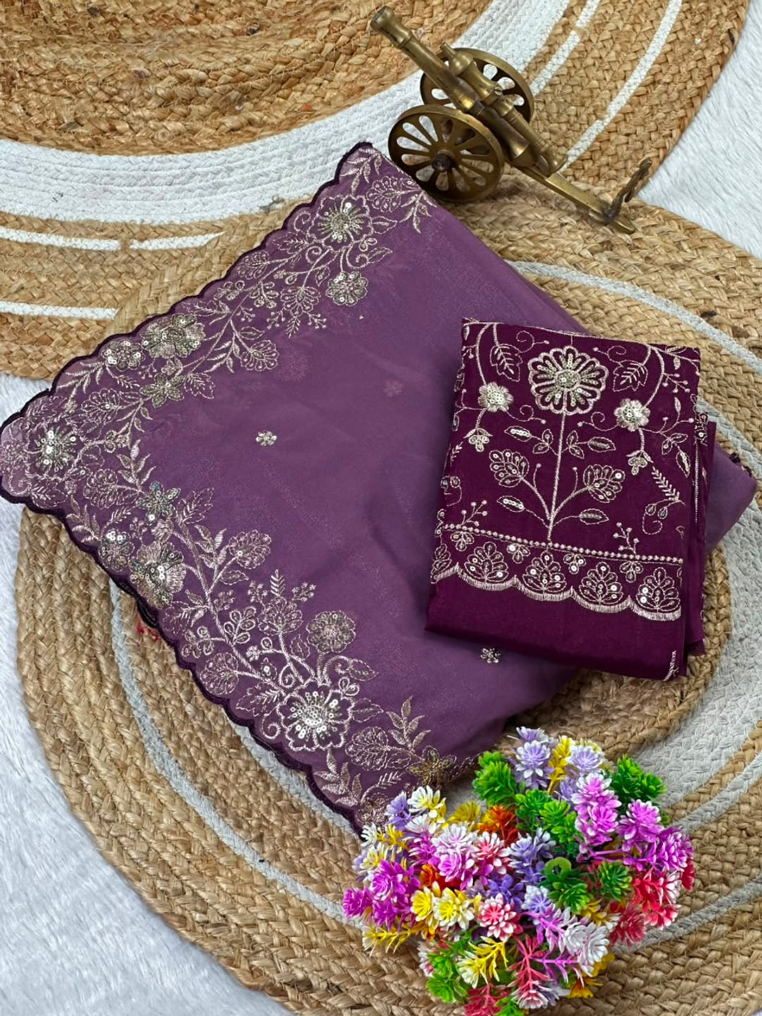 Peachmode Lavender Star Georgette Silk C-Pallu Saree with Thread and Zari Embroidery - Image 5