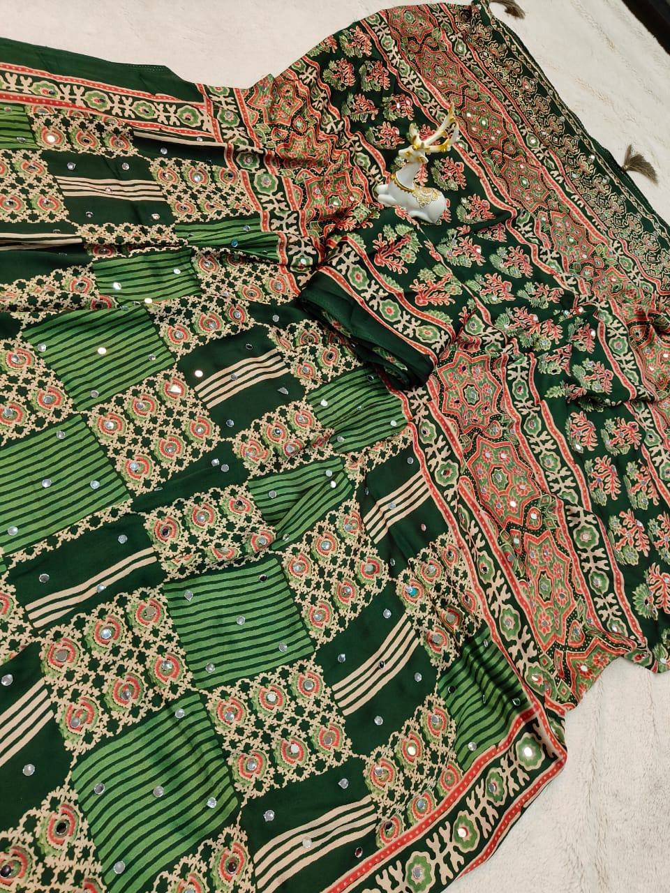Peachmode Green Semi Gajji Ajrakh Mirror Work Silk Saree - Image 5