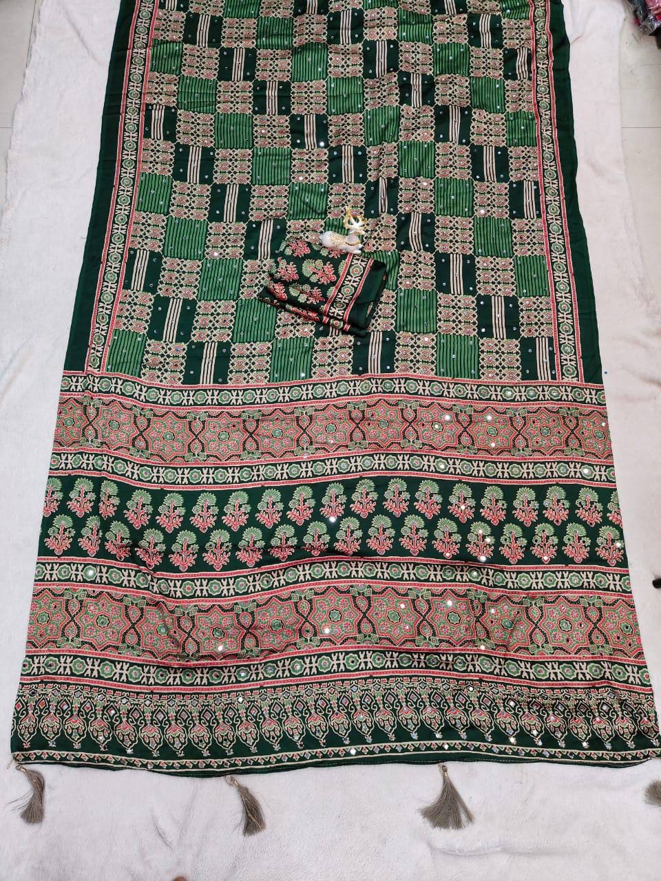 Peachmode Green Semi Gajji Ajrakh Mirror Work Silk Saree - Image 6