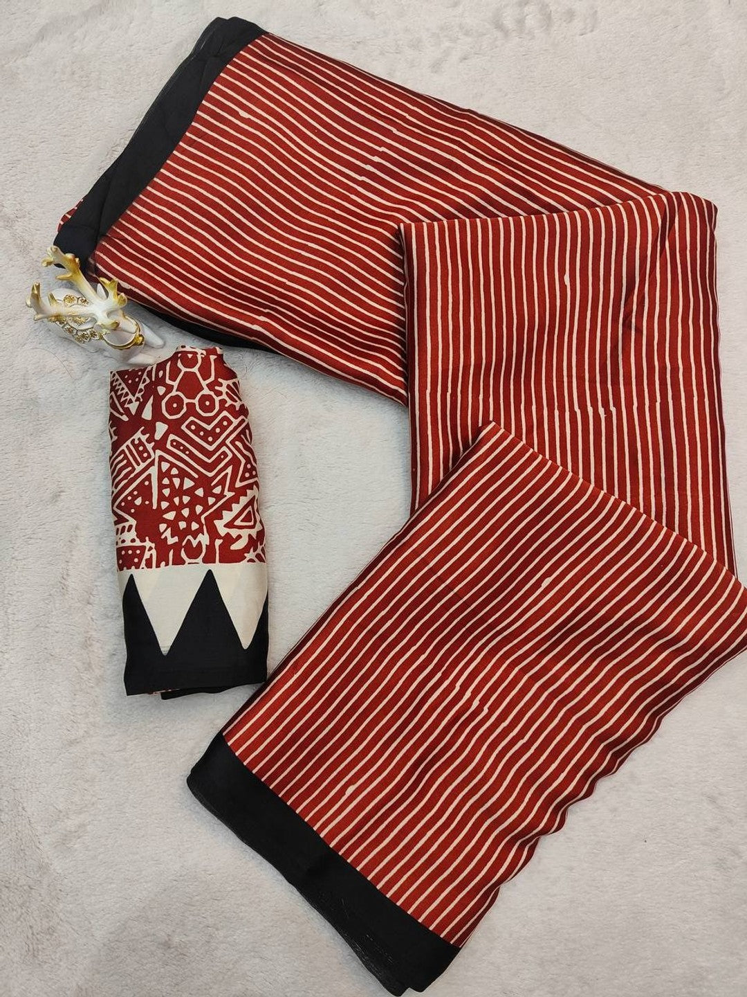Peachmode Rust Semi Gajji Ajrakh Printed Silk Saree - Image 6