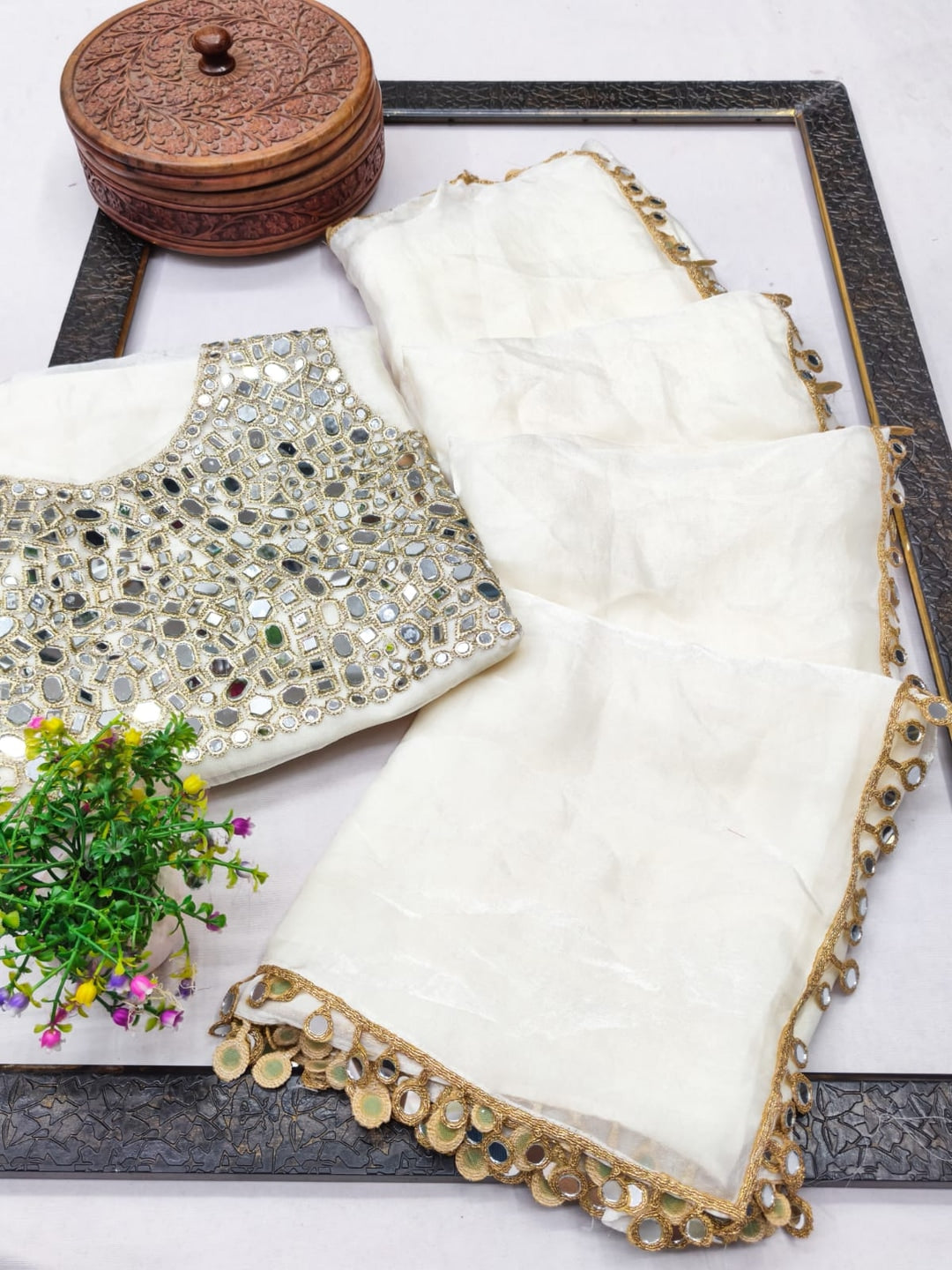 Peachmode Off White Fandy Satin Saree with Mirror Work Blouse - Image 3