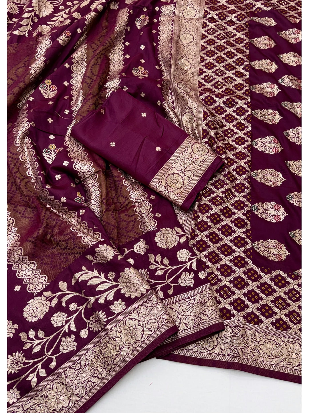 Peachmode Purple Dola Silk Woven Saree - Image 2