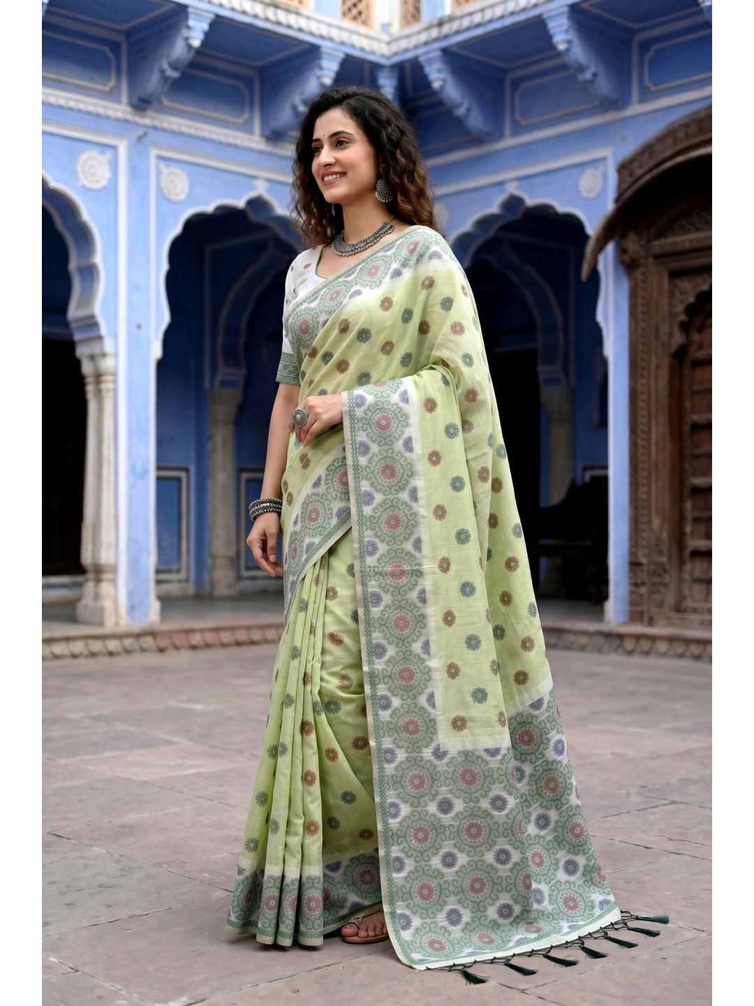 Peachmode Green Cotton Blend Aananya Saree - Image 3