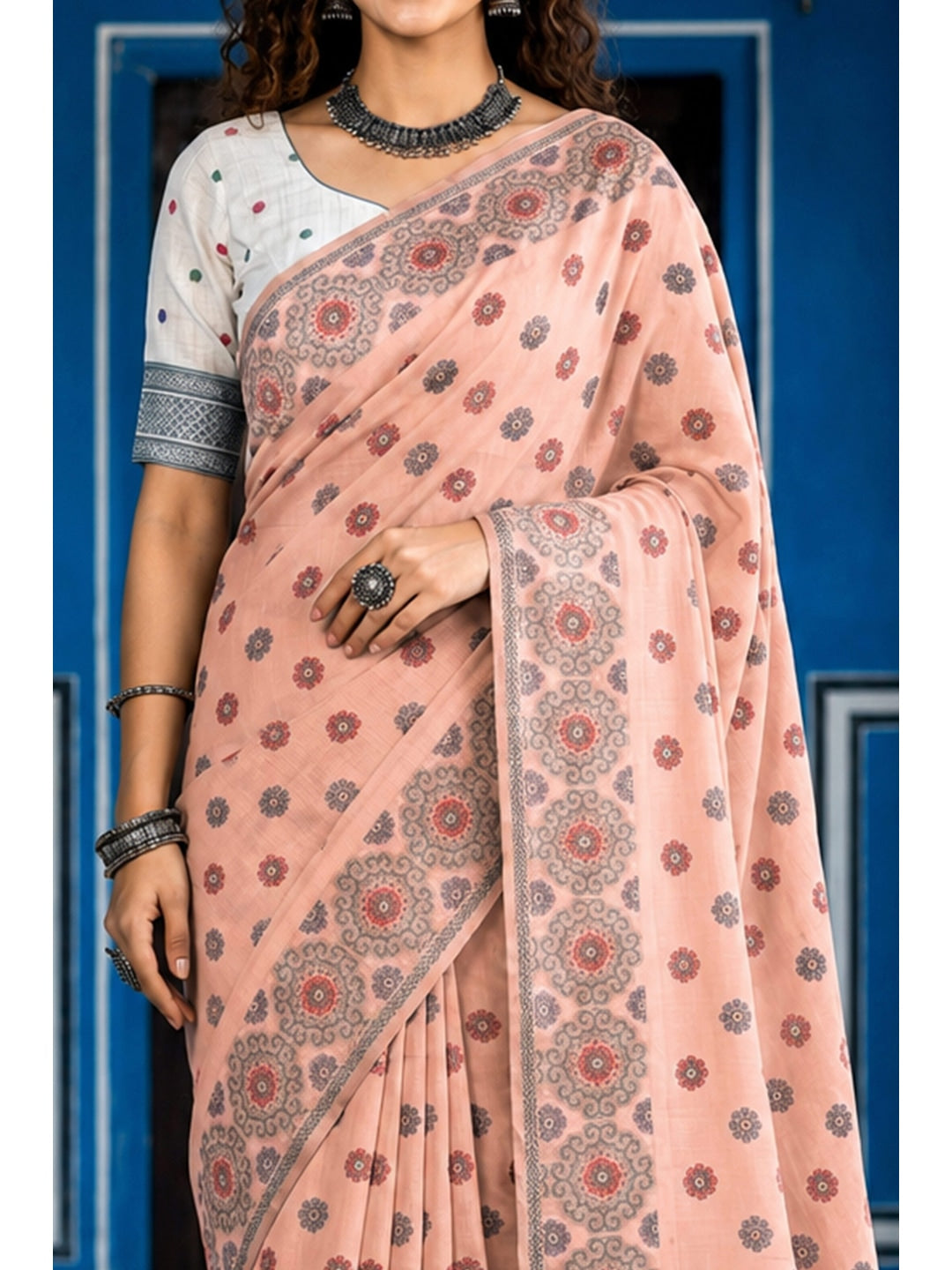 Peachmode Peach Cotton Blend Aananya Saree - Image 5
