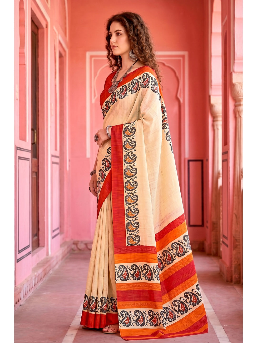 Peachmode Cream Cotton Blend Aaradhya Saree - Image 3