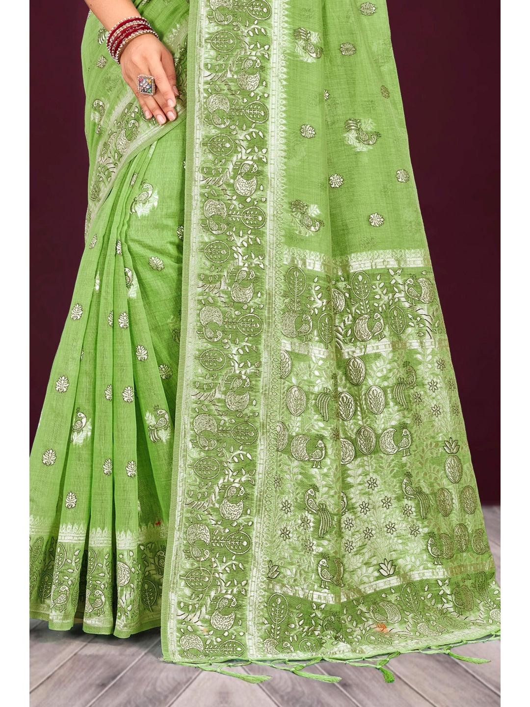 Peachmode Green Cotton Blend Aarohi cotton Saree - Image 3