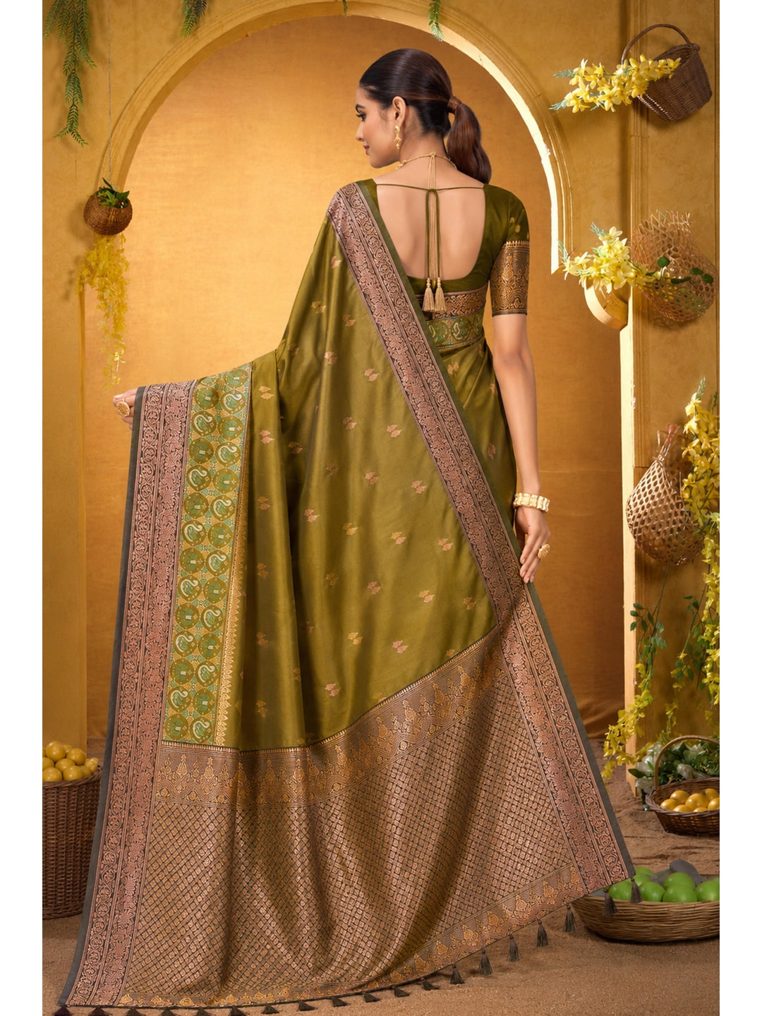 Peachmode Olive Green Silk Blend Adiksha SIlk Saree - Image 5