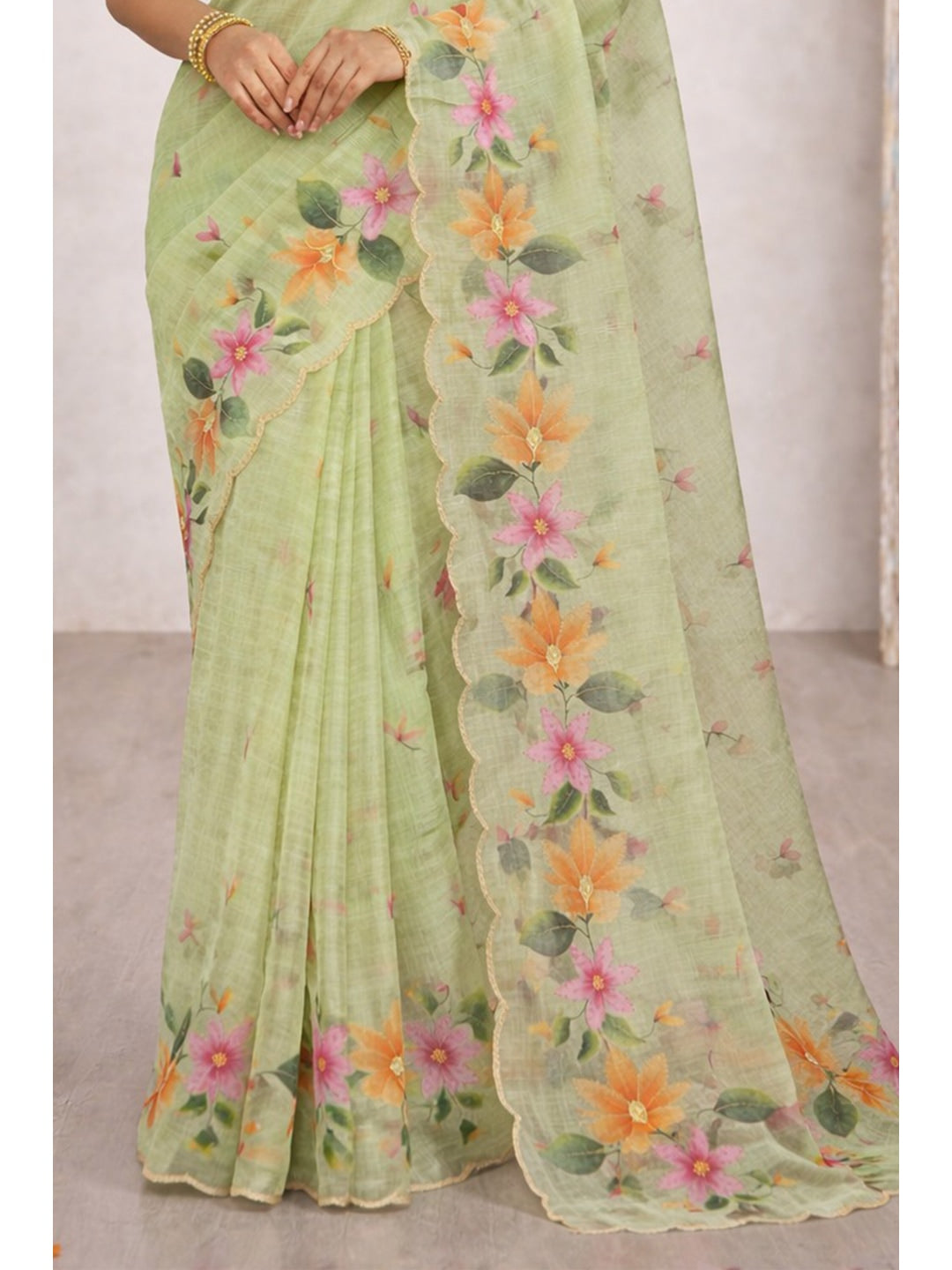 Peachmode Green Cotton Blend Dashrangi Saree - Image 4