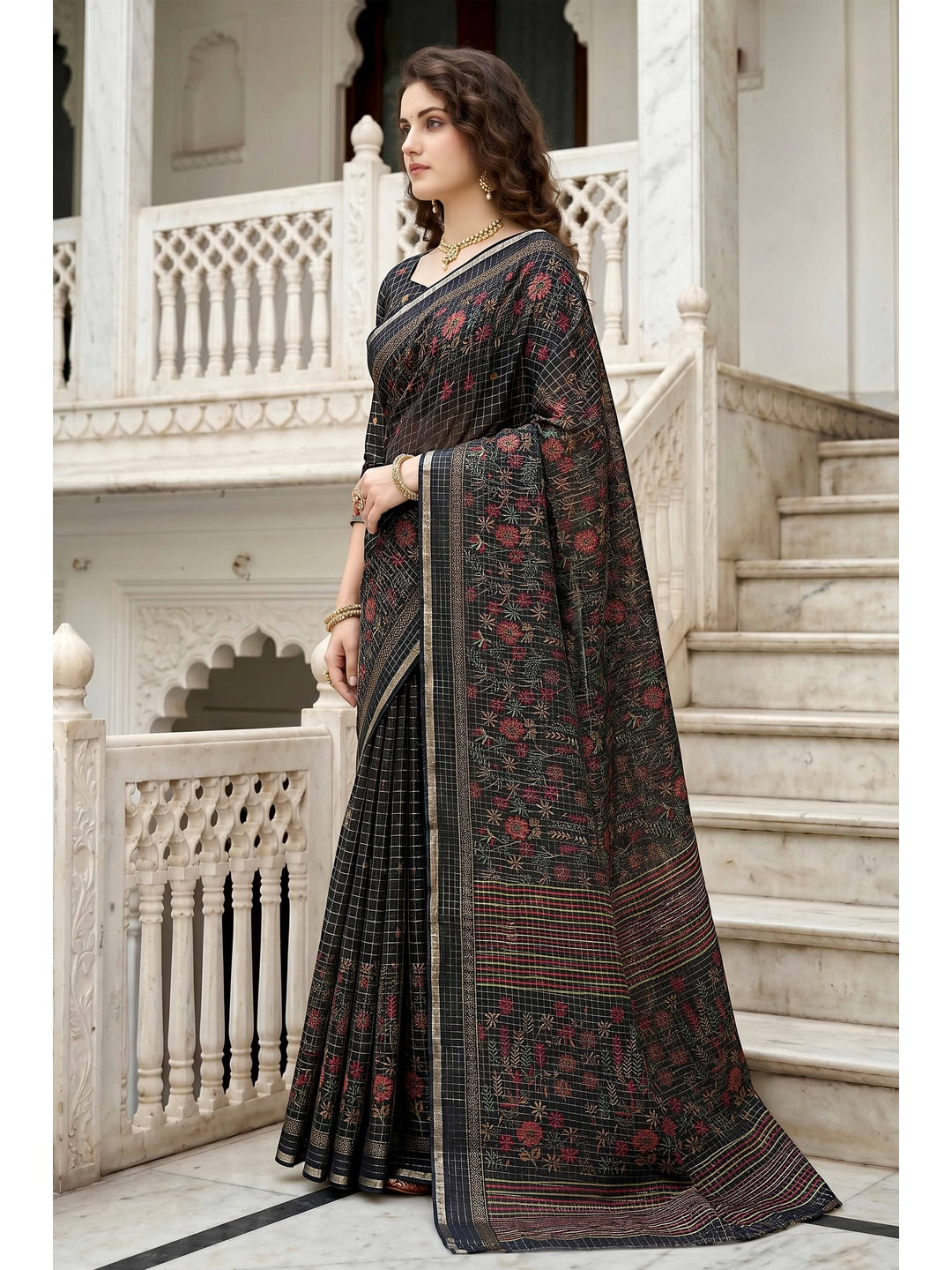 Peachmode Black Georgette Saree - Image 3