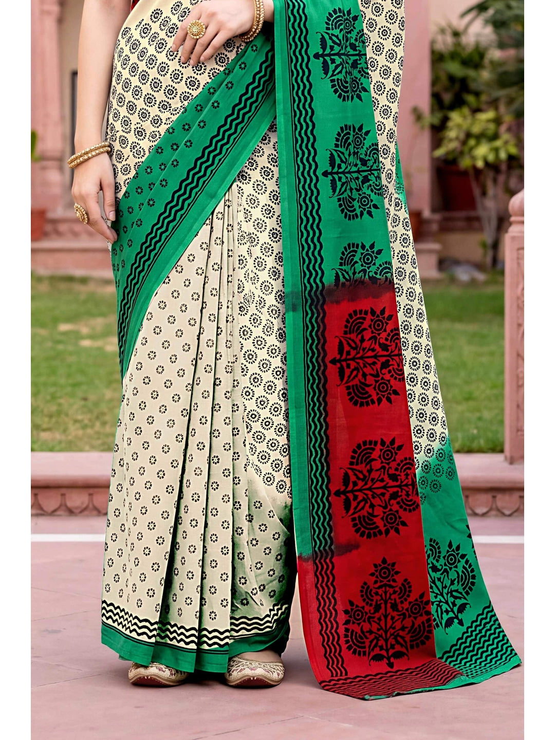Peachmode Cream Georgette Saree - Image 6