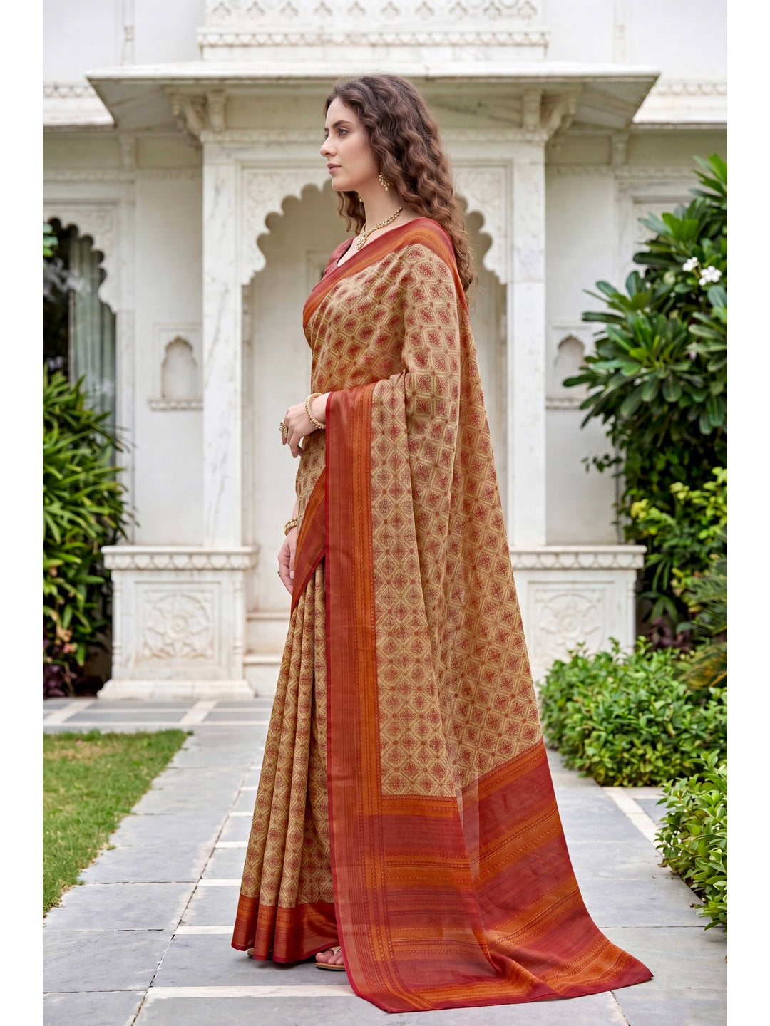 Peachmode Beige Georgette Saree - Image 3
