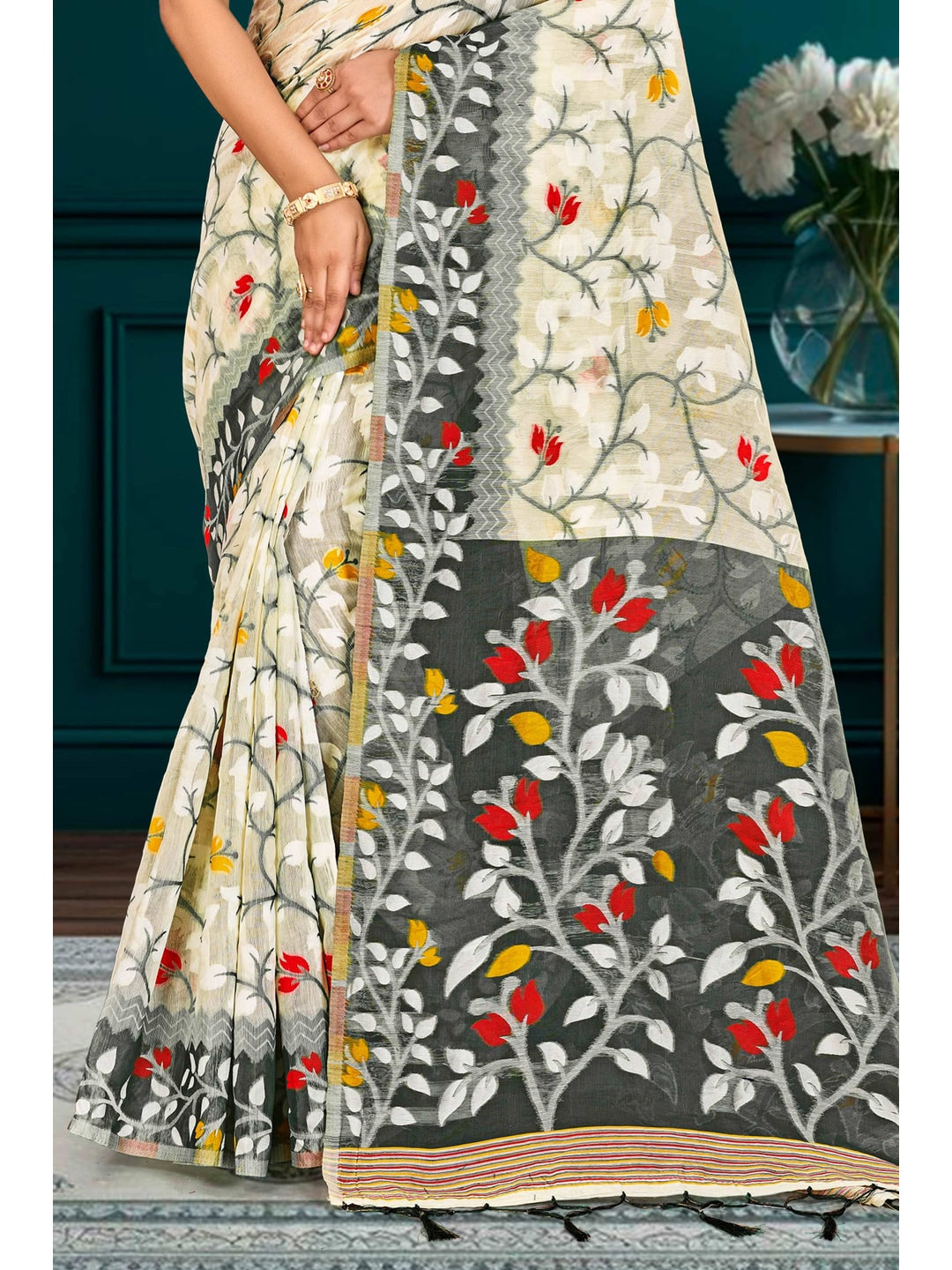 Peachmode Grey Cotton Blend Kashish Saree - Image 3