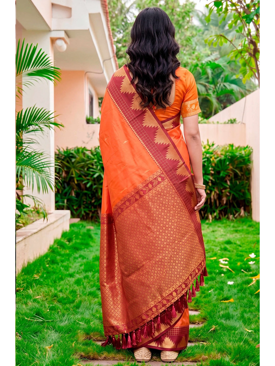 Peachmode Orange Silk Blend Lichi Saree - Image 4