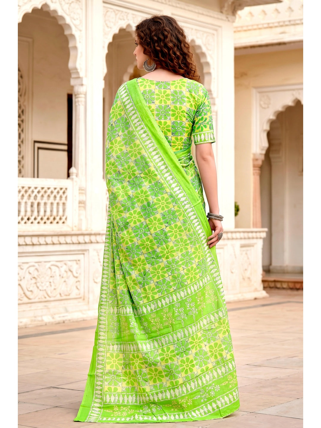 Peachmode Green Cotton Blend Sanskriti Saree - Image 3
