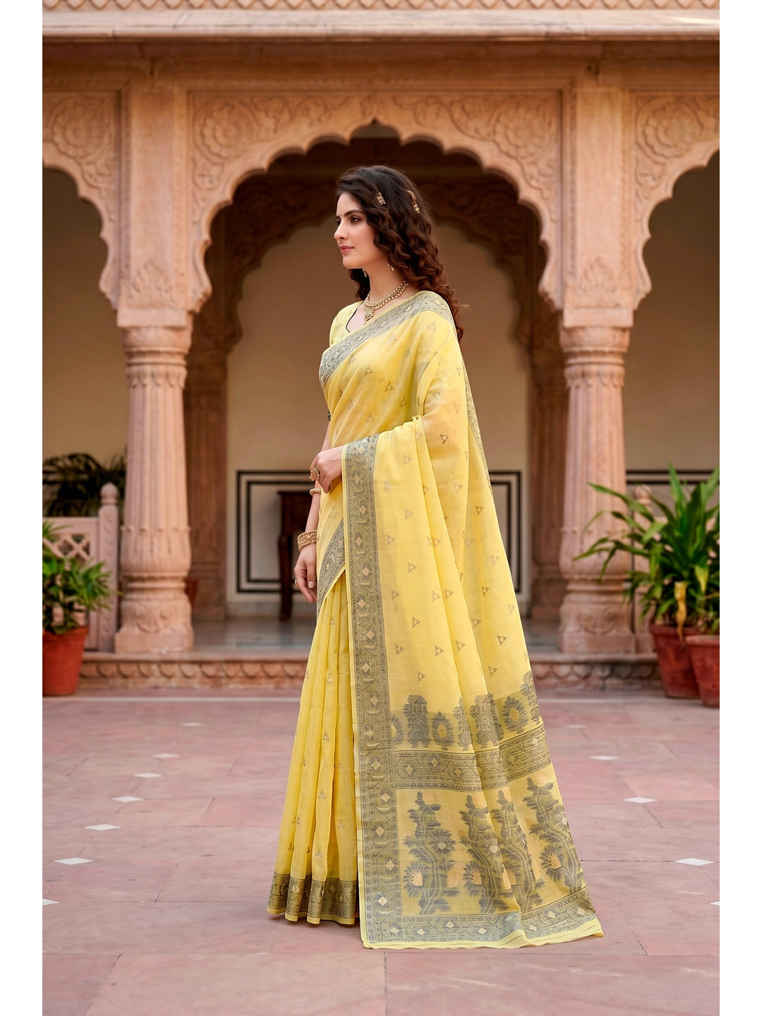 Peachmode Yellow Cotton Blend Urvi Cotton Saree - Image 2