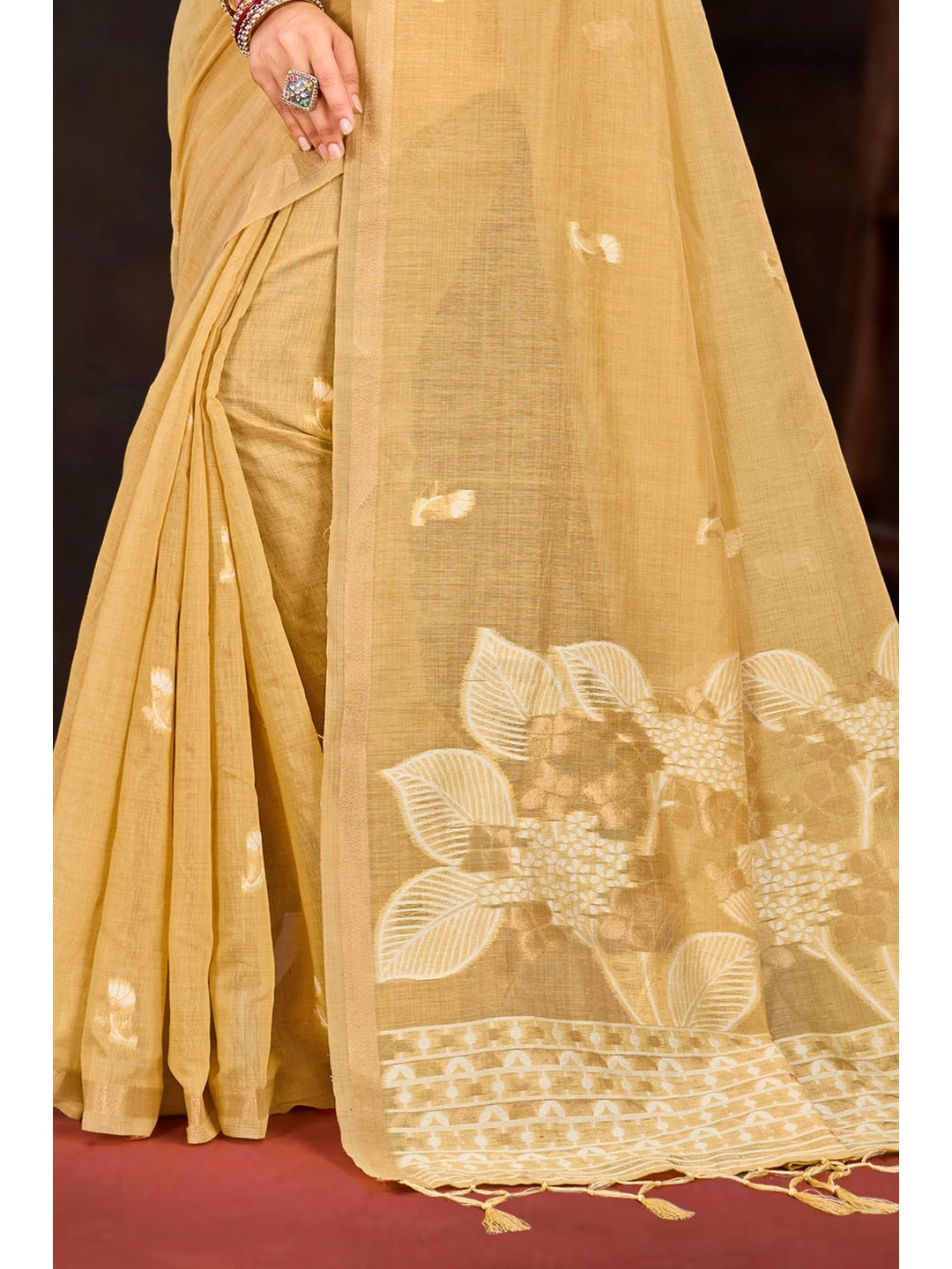 Peachmode Beige Cotton Blend Varnika Cotton Saree - Image 4