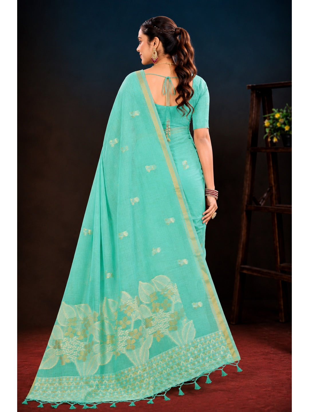 Peachmode Green Cotton Blend Varnika Cotton Saree - Image 4