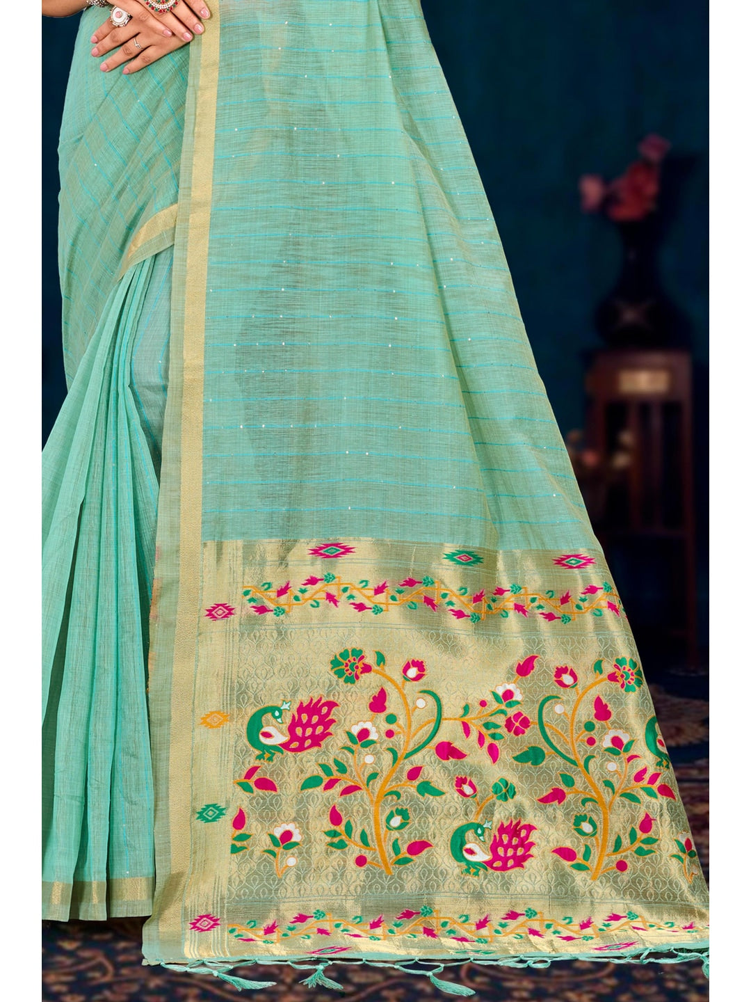 Peachmode Green Cotton Blend Varnika Cotton Saree - Image 3
