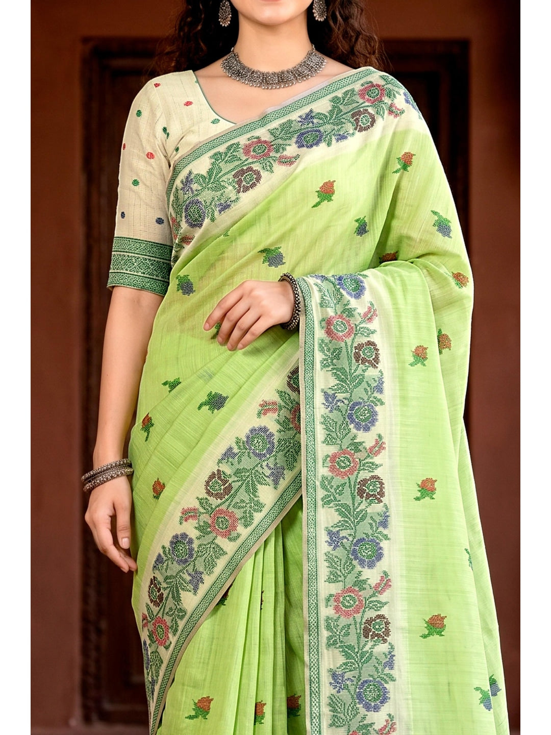 Peachmode Green Cotton Blend Vasundhara Saree - Image 5