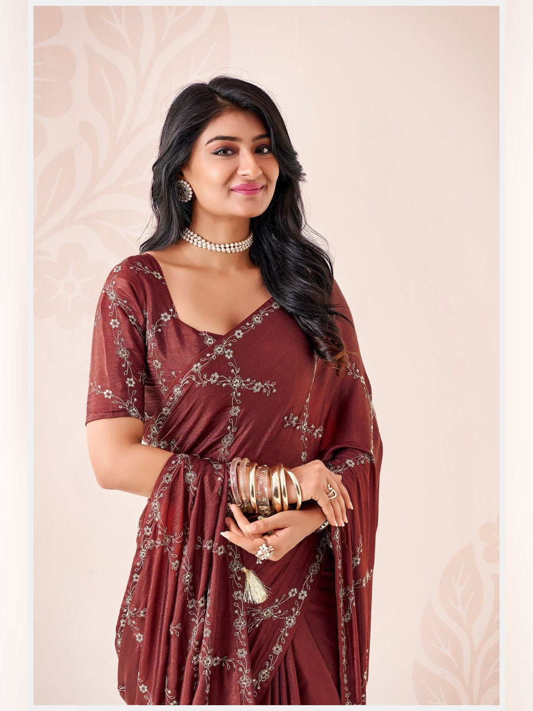 Peachmode Maroon Pratima Embroidered Saree - Image 4