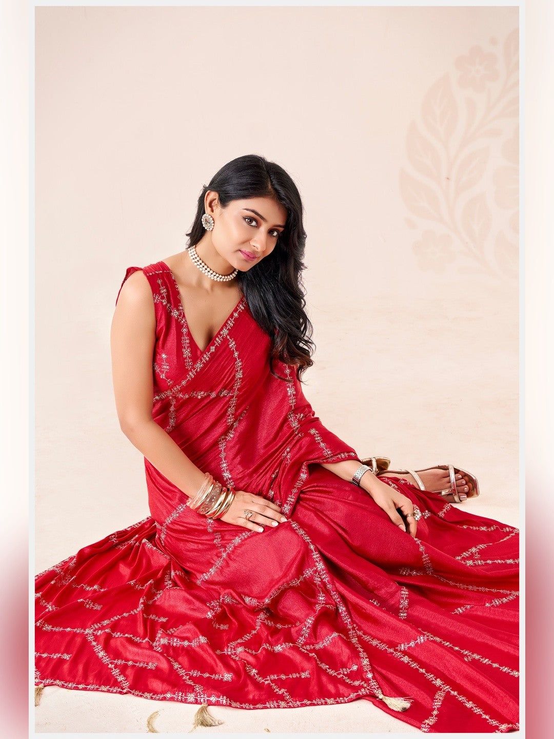 Peachmode Red Pratima Embroidered Saree - Image 5