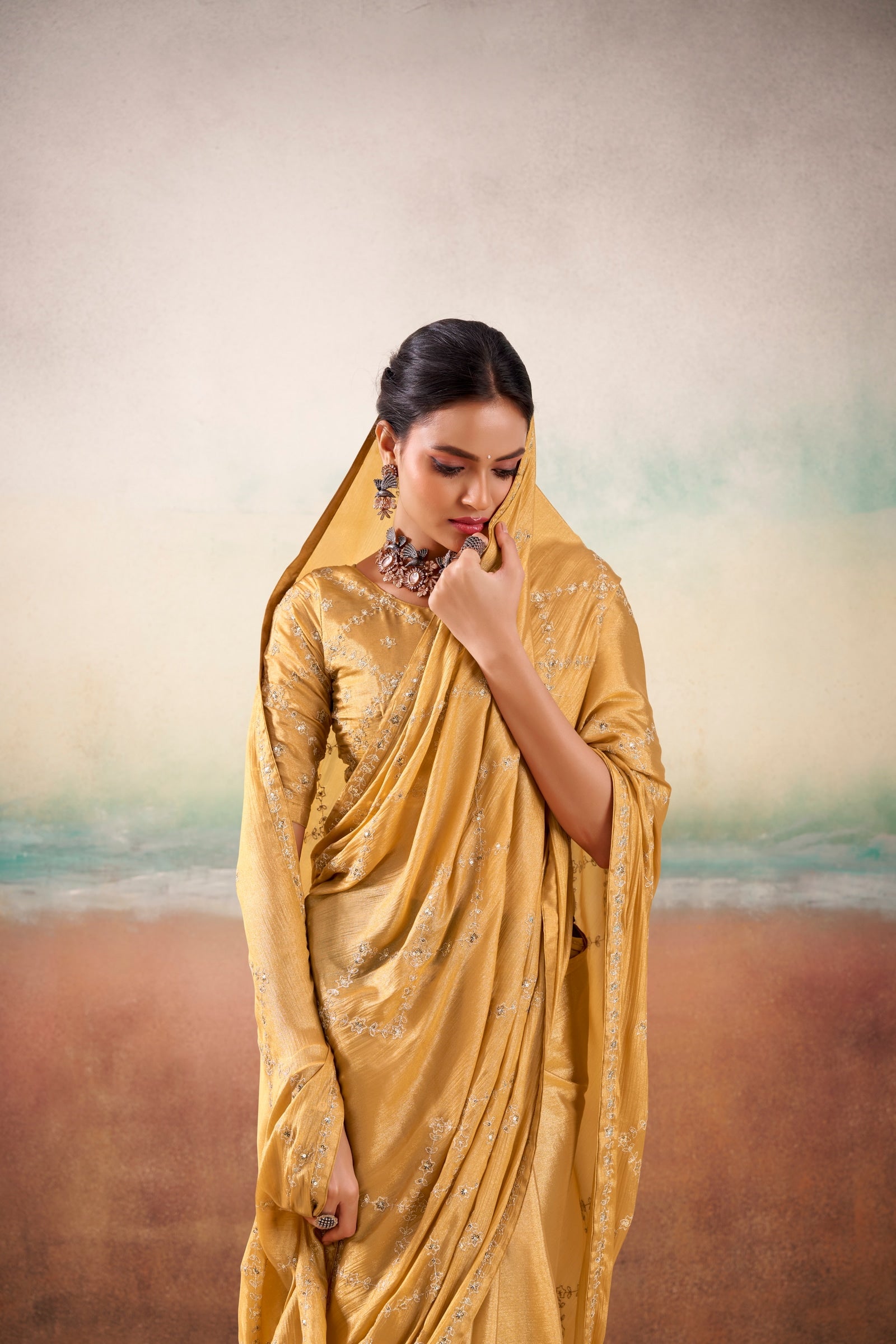 Peachmode Gold Parinay Embroidered Saree - Image 3