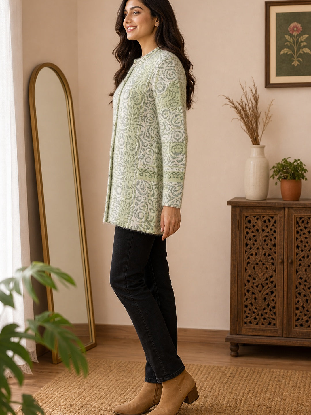 Cozy Green Woven Wool Cardigan Designed for Comfortable Winter Layering - Image 2