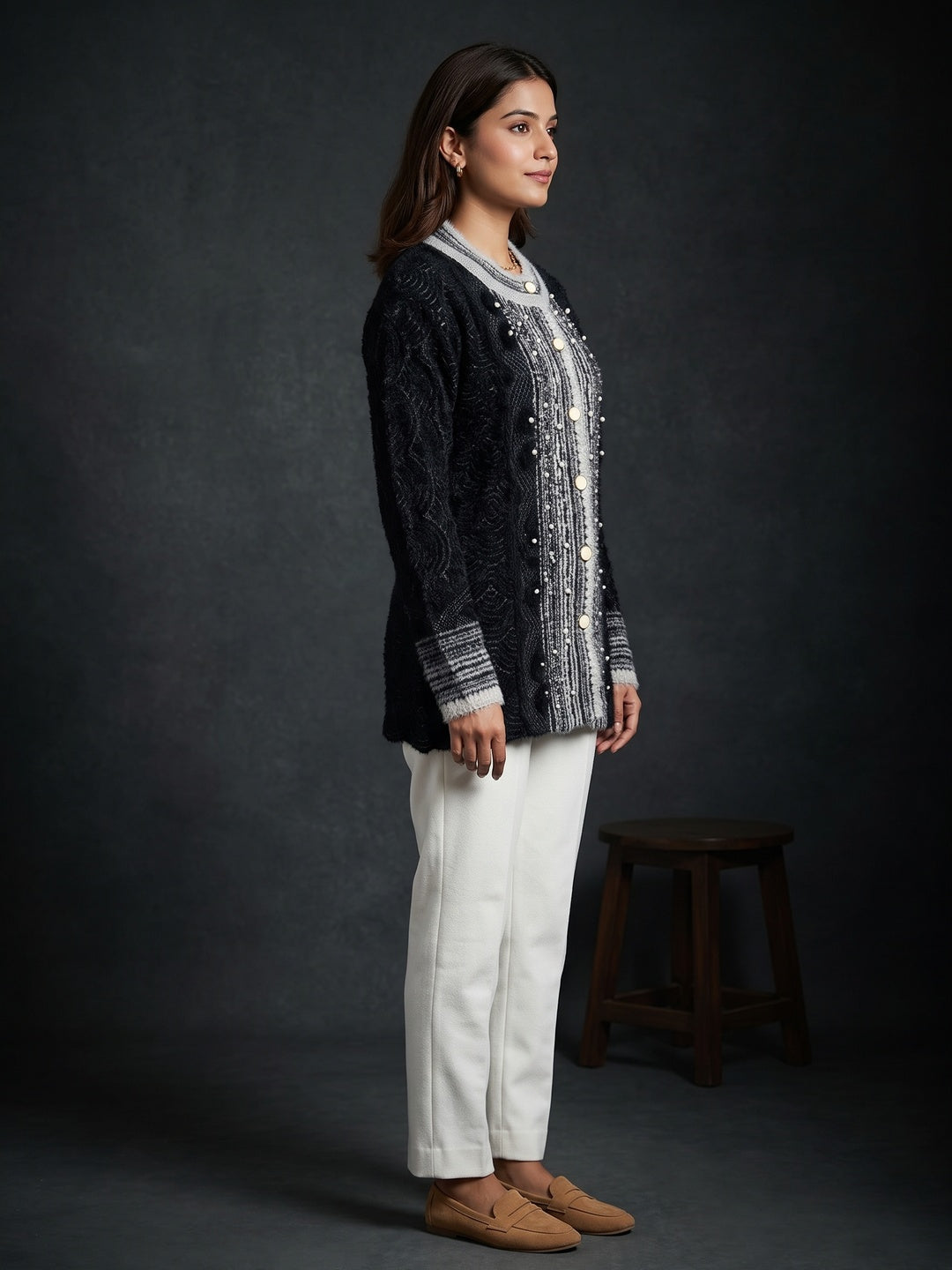Elegant Black Woven Woolen Cardigan with Straight Cut Design for Winter Layering - Image 3